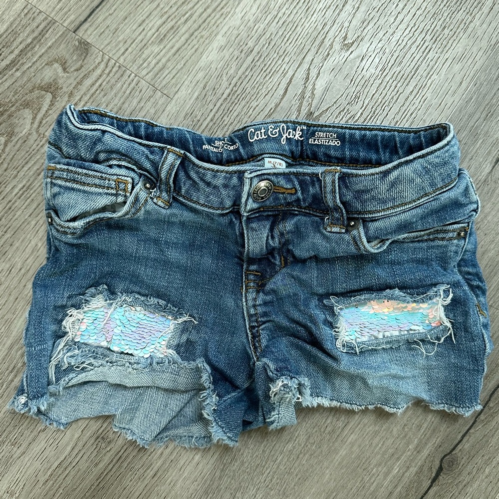 Cat & Jack girls 7/8 shorts
